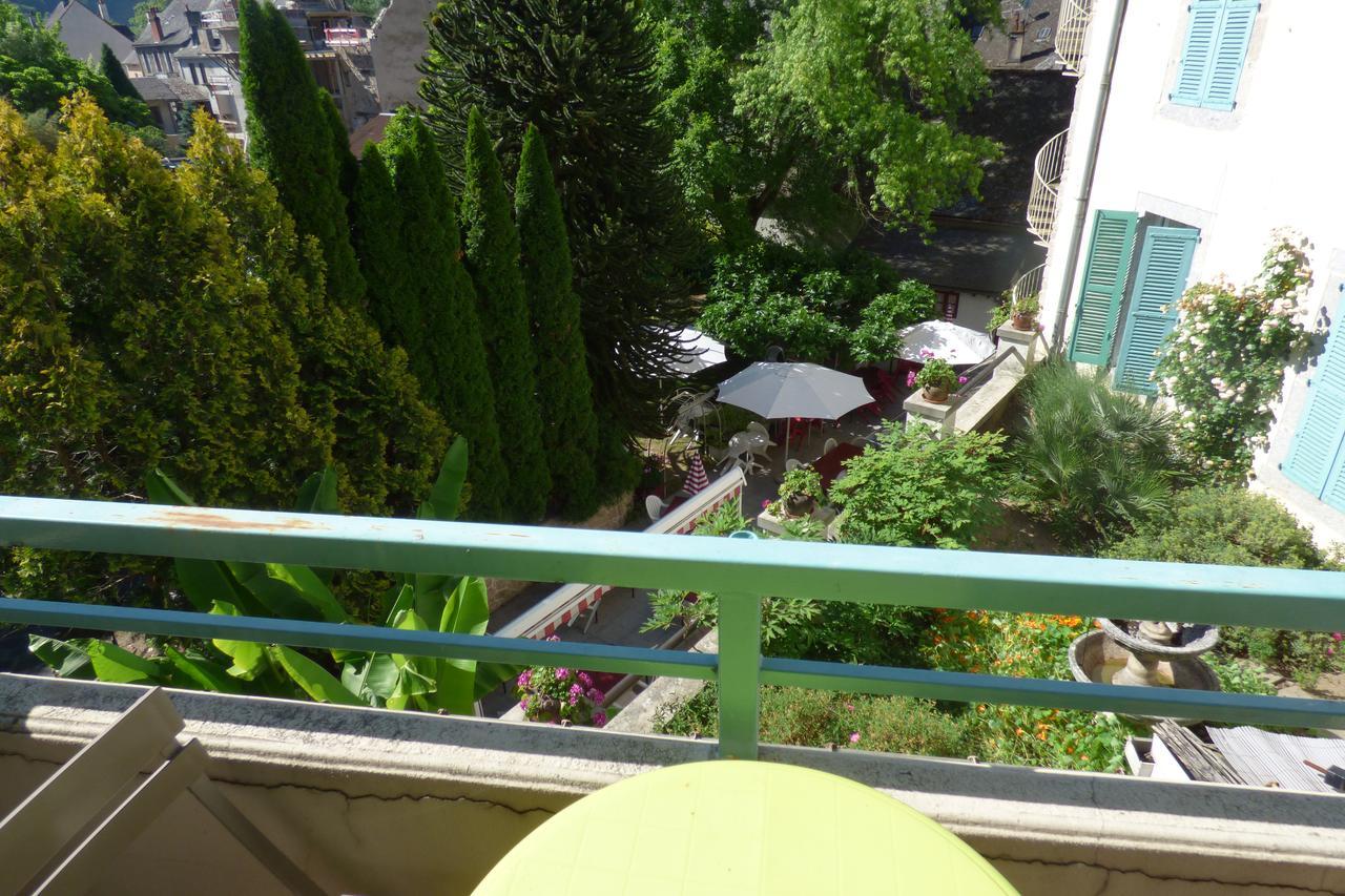 Hotel Du Lion D'Or Entraygues-sur-Truyère Εξωτερικό φωτογραφία